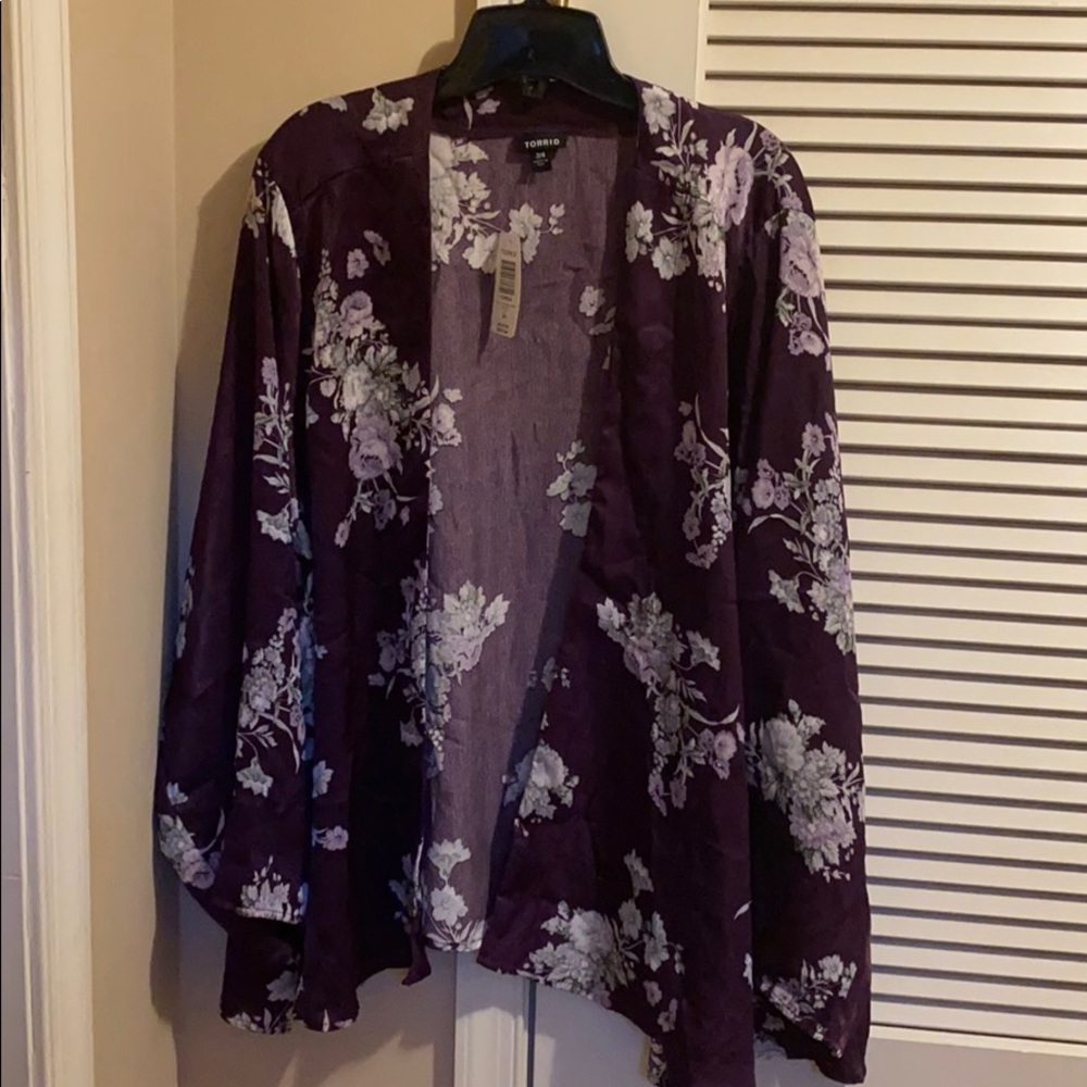 Torrid kimono